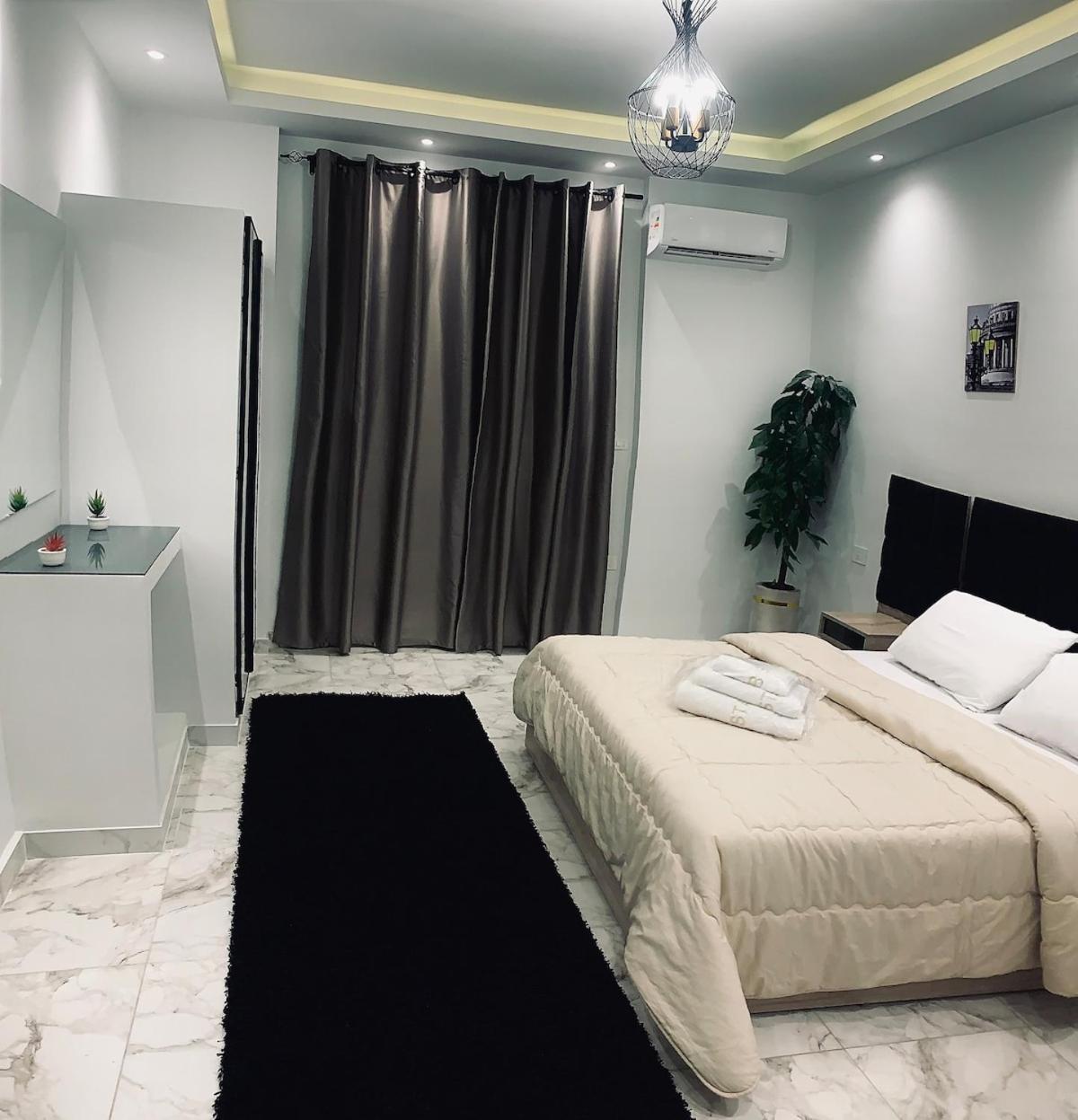 Dhb Family-friendly 2br In Center 81 Apartment Cairo
